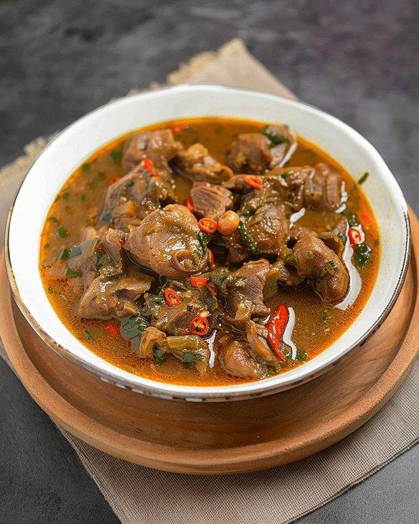 Spicy goat meat pepper soup